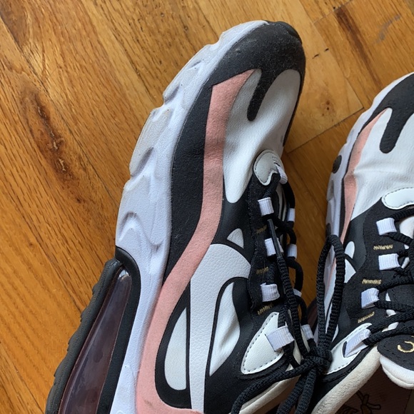 Nike AirMax 70 React - Picture 4 of 7